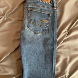 American Eagle Outfitters Skinny Kick Jeans